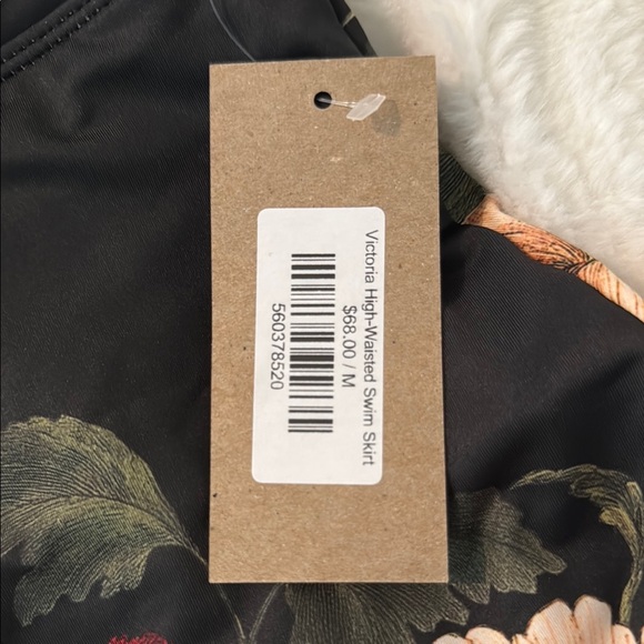 Albion Fit Swim Skirt Black Skirt with Red and Cream Floral Pattern - Picture 3 of 4